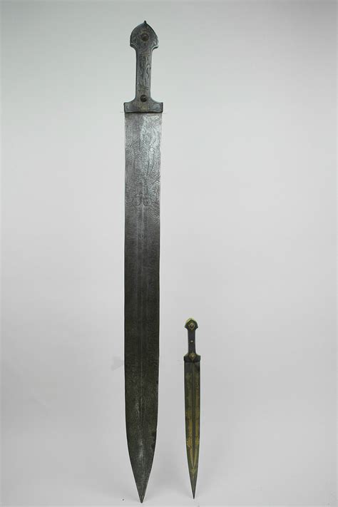 Monstrous Persian Qama Sword Oriental Arms