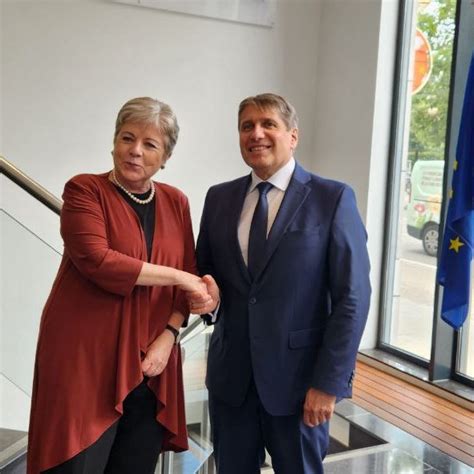 Relaciones Exteriores On Twitter La Canciller Aliciabarcena