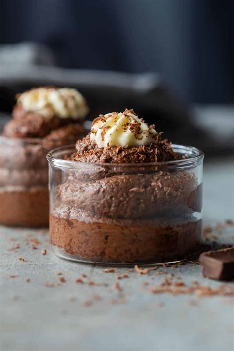 Intense Eggless Chocolate Mousse