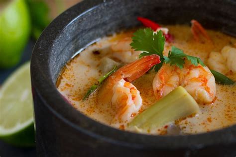 Gambas Al Curry Con Leche De Coco Receta De Narial Jhinga