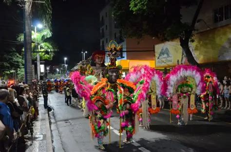 Carnaval Bloco Da Vida De Volta Redonda Faz Ensaios Para Desfile