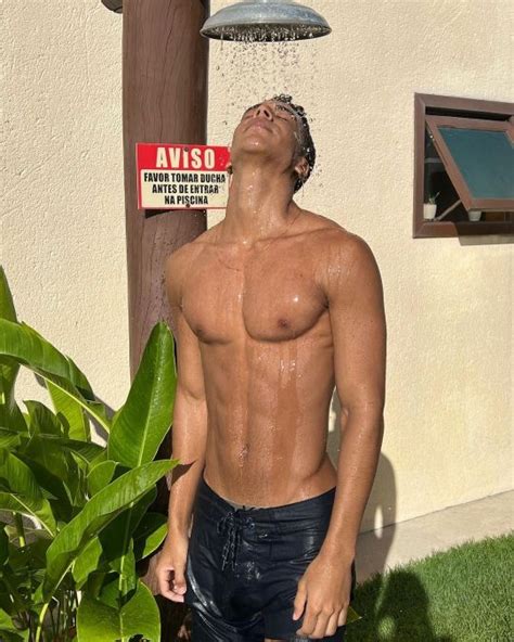 Hot Dudes April Hot Guys