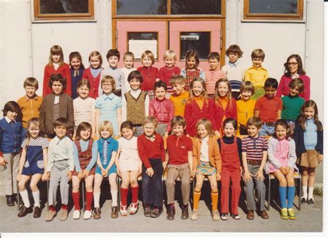 Photo De Classe Classe Ce1 De 1973 Ecole Maternelle Normandie