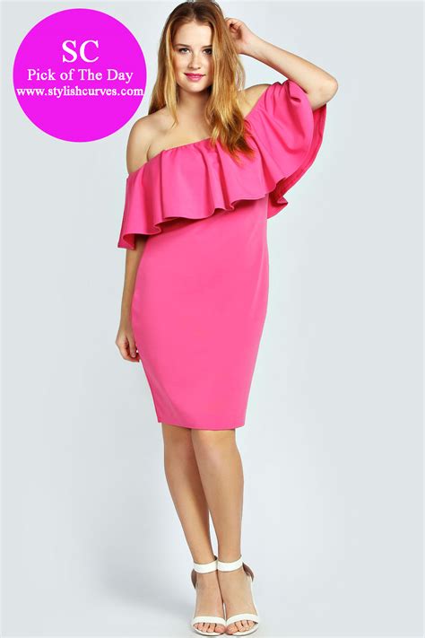 Stylish Curves Pick Of The Day Boohoo Plus Sinead Frill Sleeve Off The