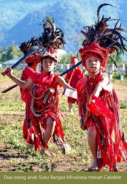 Cakalele Traditional Dance Budaya Indonesia Kepulauan