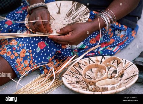 Basket Weaving Botswana Hi Res Stock Photography And Images Alamy