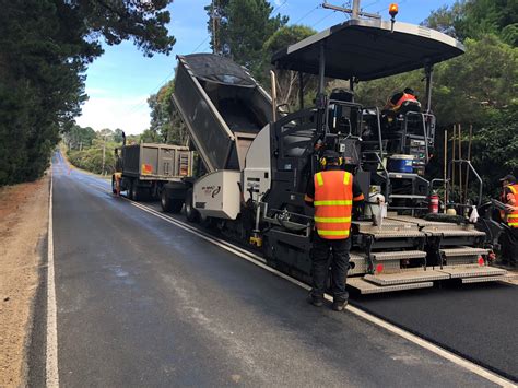 MELBOURNE ASPHALT COMPANY ACHIEVES SMOOTH RESULTS WITH DYNAPAC PAVER