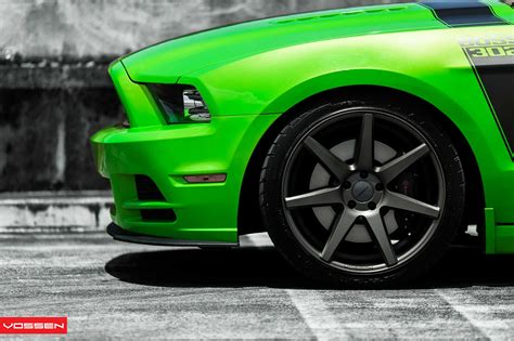 Ford Boss 302 Mustang On Custom Concave Wheels Autoevolution