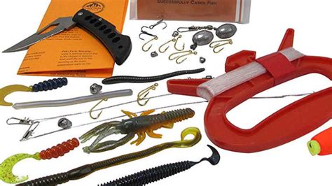 Build the Perfect Survival Fishing Kit