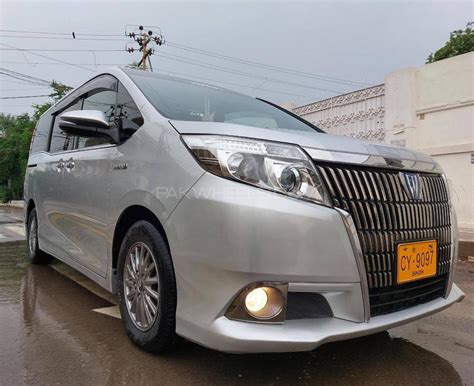 Toyota Esquire Gi 2015 For Sale In Karachi PakWheels