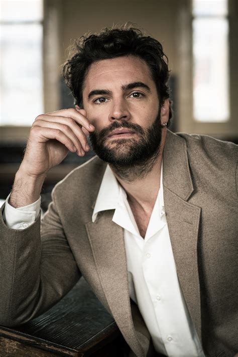 Tom Bateman Behind Her Eyes Interview British Gq