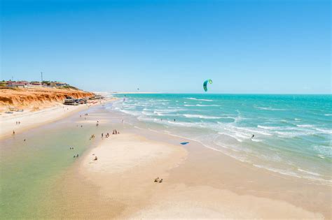 Pesquisa indica que nove em cada dez turistas que visitaram o Ceará na