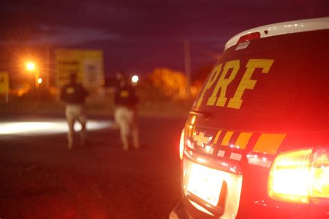 Adolescente Tenta Assaltar Carro Da Prf é Baleado Em Troca De Tiro Com