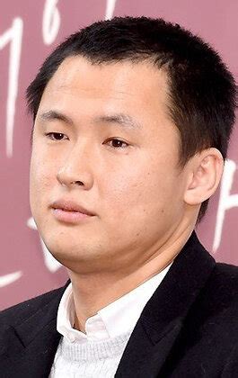 Ю Джэ-вон (Yoo Je-won): фильмы, биография, семья, фильмография — Кинопоиск