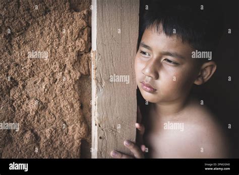 Prevención contra el maltrato infantil Banque de photographies et d