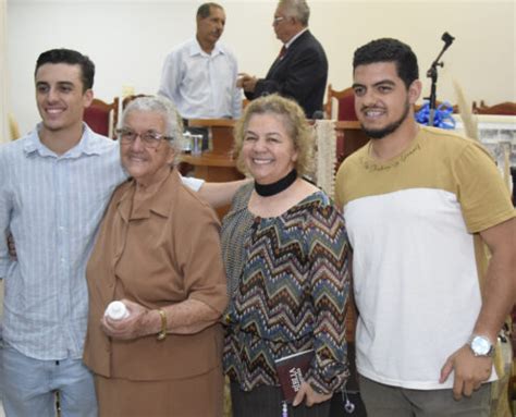 Histórico pastor encerra gestão de 36 anos na mesma congregação AD