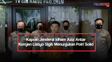 Kapolri Jenderal Idham Aziz Antar Komjen Listyo Sigit Menunjukan Polri