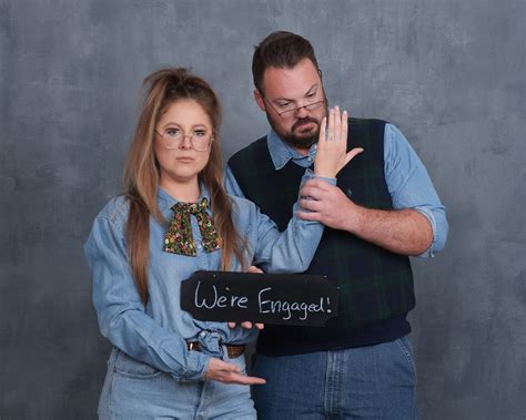 This Couple S Jcpenney Engagement Photos Are Gloriously Awkward Artofit