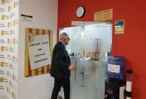 Fotos de la Ejecutiva del PAR en la que se ha votado la destitución de