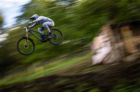 uci mountain bike world series   downhill