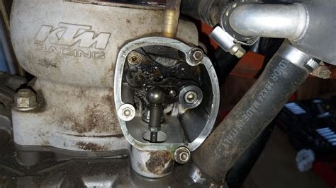 How To Know If Your 2 Stroke Power Valve Is Sticking And Why Motocross Hideout