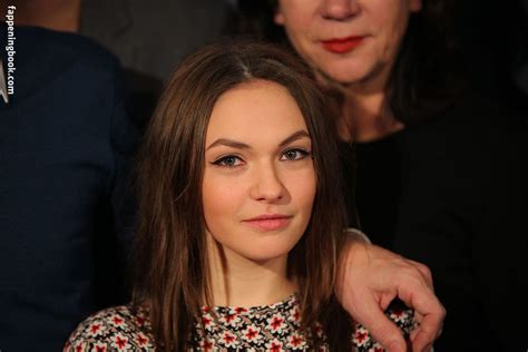 Emma Drogunova Nude OnlyFans Leaks Fappening FappeningBook