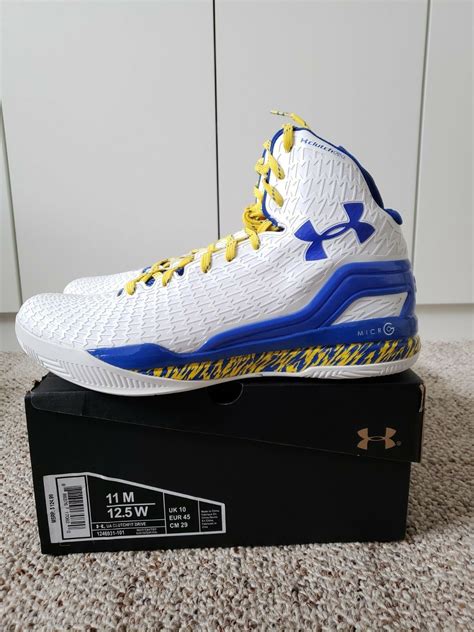 √ Stephen Curry Signature Shoes