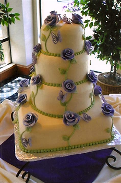 Wedding Cakeroses