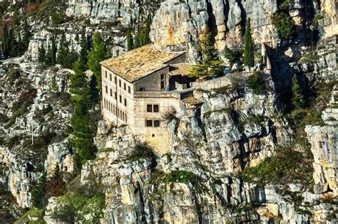 L Eremo Di Sant Onofrio Al Morrone YesAbruzzo