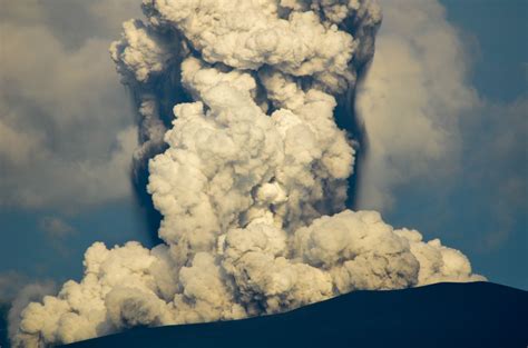 Indon Sie Krakatau Jours Voyages Voyages Volcans