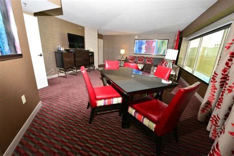 Mgm Grand Tower One Bedroom Suite Review