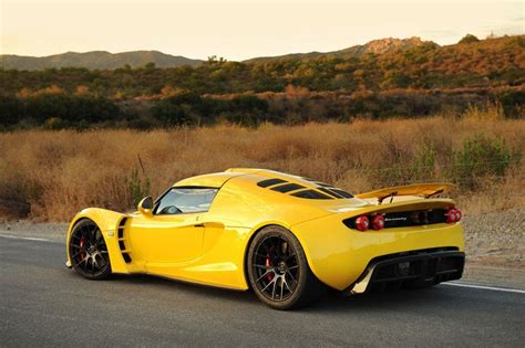 2011 Hennessey Venom GT Review - Top Speed