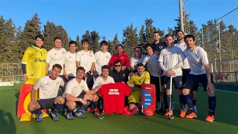 Hockey Hierba Victoria Del Honigvogel Frente Al Catalonia 3 2 En