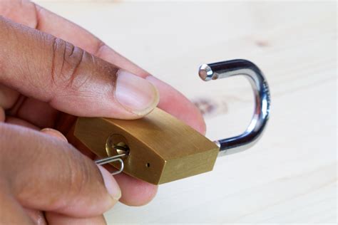 How To Open Activa Magnetic Lock Without Key At Helen Vining Blog