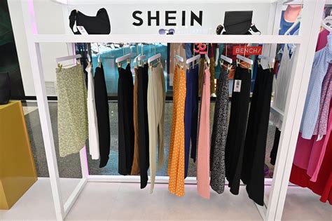 Upsize Ph Shein Launches 1st Ever Offline Sales Pop Up Store In The