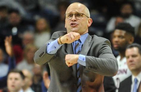 UConn Give Head Coach Dan Hurley a New and Improved Contract ...