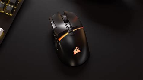 Corsair DARKSTAR WIRELESS mouse has 15 buttons