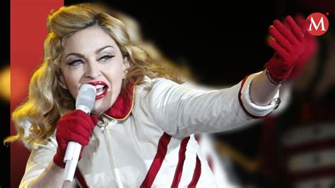 Madonna Preocupa A Sus Fans Tras Lanzar Un Saludo Equivocado Y Con