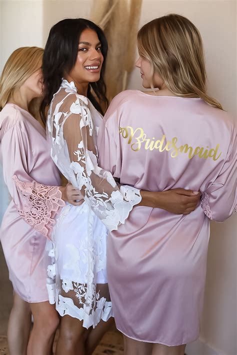 Bridesmaid Ts Bridesmaid Robes Bridal Lace Robe Wedding Etsy