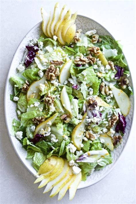 Italian Salad With Pears Walnuts And Gorgonzola Cucinabyelena