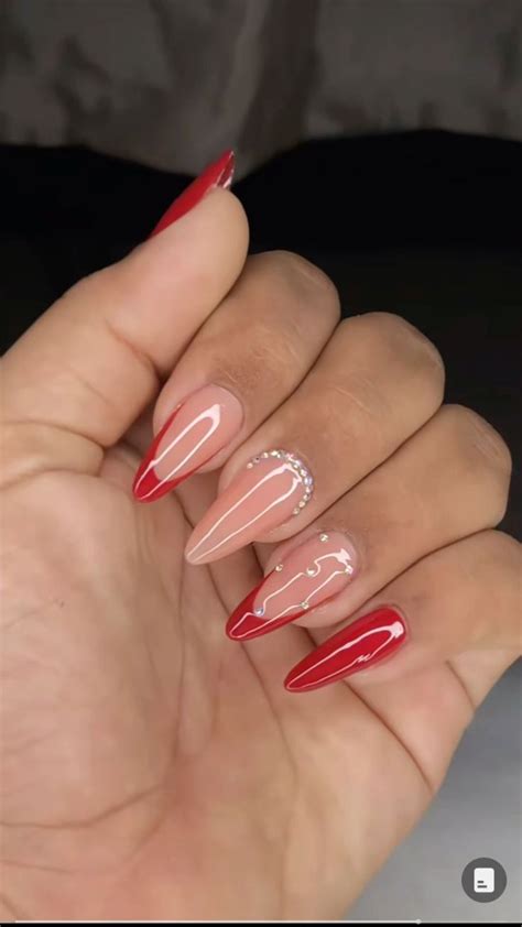 Pin By Mariah For A On Unhas In Gel Nails Red Nails Stylish Nails