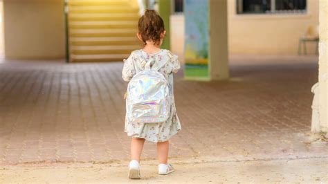 Родители пожаловались на издевательства над детьми в Раанане: что ...