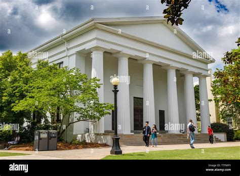 University Of Georgia Campus Hi Res Stock Photography And Images Alamy