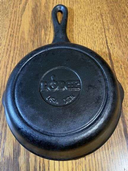 Lodge Cast Iron Skillet - Lil Dusty Online Auctions - All Estate Services, LLC