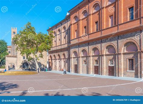 Piazza Malatesta Dans Le Centre De La Ville Italienne Rimini Image