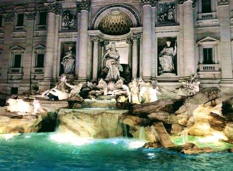 The Trevi Fountain at night : r/pics