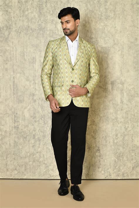 Buy Naintara Bajaj Green Floral Wave Print Cotton Linen Blazer Online