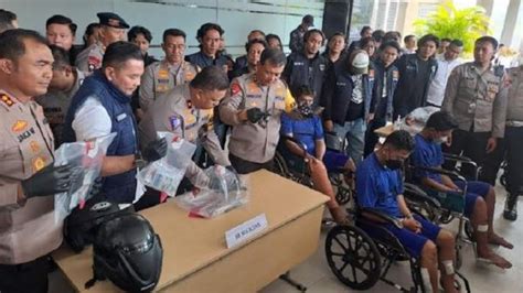 Polisi Tangkap Perampok Toko Emas Bersenjata Api Di Blora