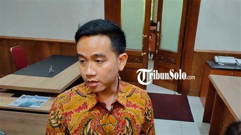 Masuk Masa Kampanye Pemilu 2024 Gibran Kelihatan Masih Ngantor Di Solo