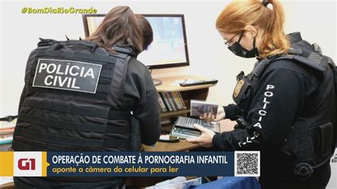 Operação contra pornografia infantil cumpre mandados de busca no RS